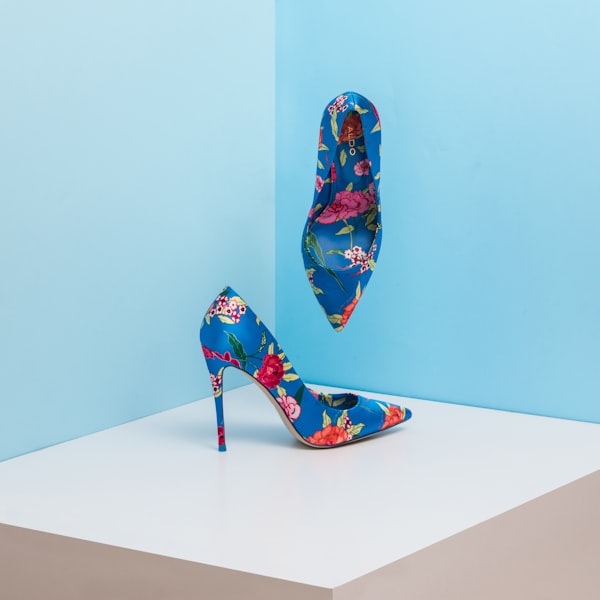 Women's Strappy Block Heels